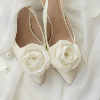 Ozdoby do obuwia róże / Ivory Roses
