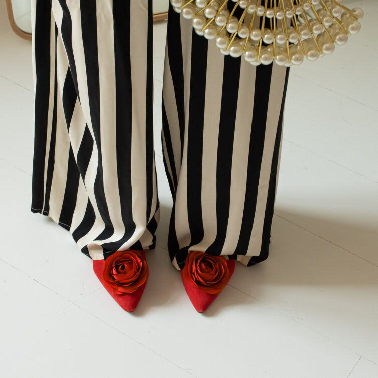 Ozdoby do obuwia kwiaty róże / Red Roses